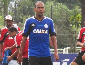 Flamengo treino Alecsandro  (Foto: Thales Soares)