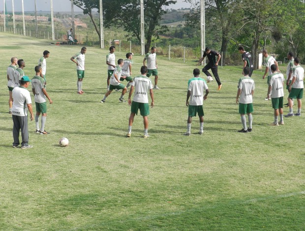 Uberlândia Esporte Clube (Foto: Felipe Santos/GLOBOESPORTE.COM)