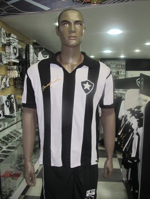 Camisa Botafogo (Foto: Thiago Fernandes / Globoesporte.com)