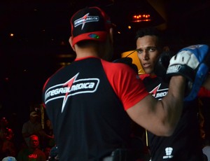 Charles do Bronx UFC 162 mma (Foto: Adriano Albuquerque)