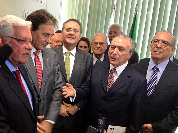 Cùpula do PMDB apresentou proposta do partido para a reforma política (Foto: Fernanda Calgaro / G1)