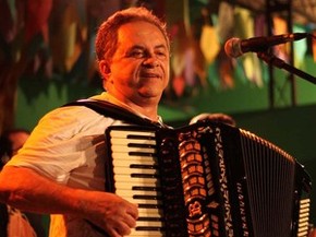Cantor e compositor Flávio José (Foto: Divulgação/Site Oficial) Cantor e compositor Flávio José (Foto: Divulgação/Site Oficial)