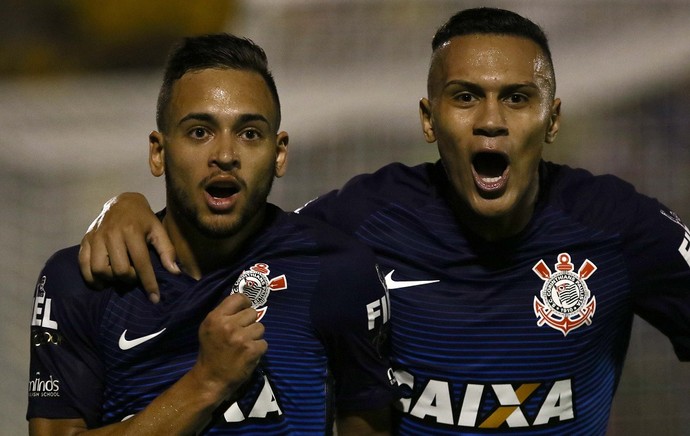 Atuações: garotos da base vão bem em vitória; Kazim rouba cena na frente