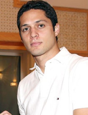 Anderson Martins segue Hulk e lamenta preconceito contra Nordeste