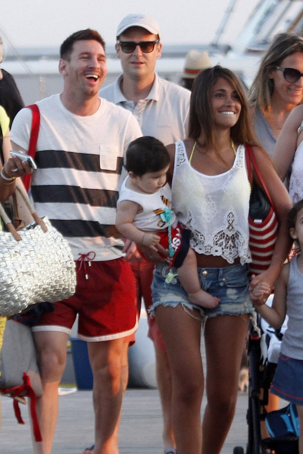 Messi, Antonella e o filho (Foto: Getty Images)