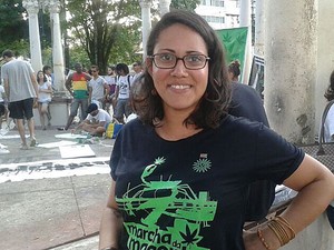 Ingrid Farias, organizadora da Marcha da Maconha, no Recife (Foto: Katherine Coutinho / G1)