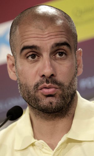 pep guardiola barcelona coletiva (Foto: Agência EFE)