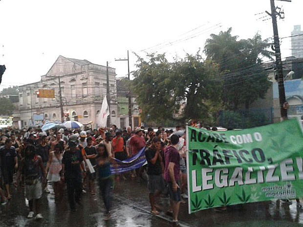 Marcha da Maconha no Recife (Foto: Katherine Coutinho / G1)