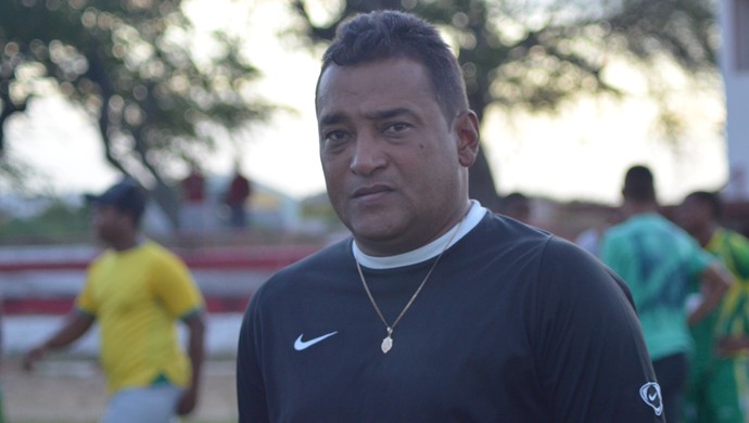 Mário Vitor, técnico do Maruinense (Foto: Felipe Martins)