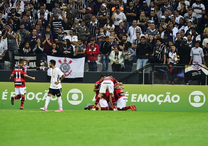 Corinthians x Atlético-GO (Foto: Marcos Ribolli)