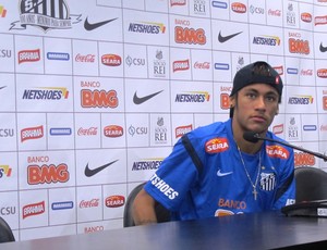 Neymar Santos entrevista coletiva (Foto: Lincoln Chaves/Globoesporte.com)