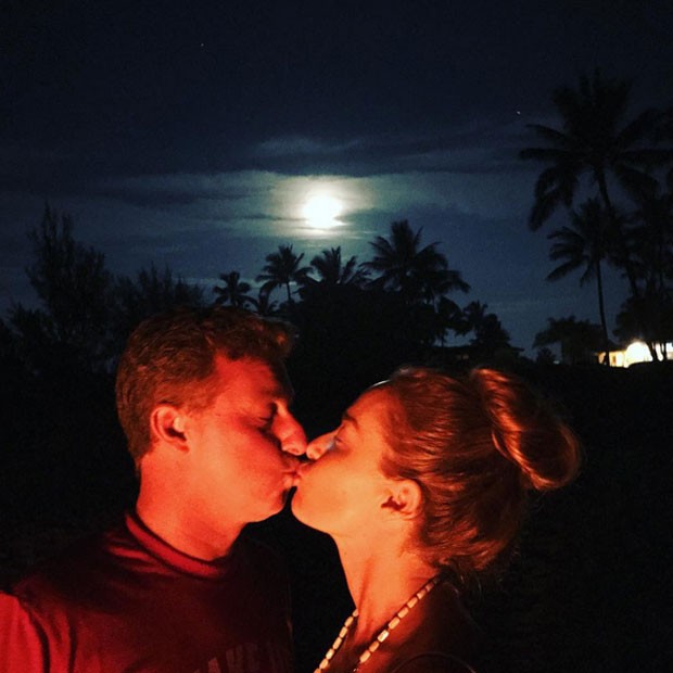 Angélica e Luciano Huck no Havaí (Foto: Instagram/ Reprodução)