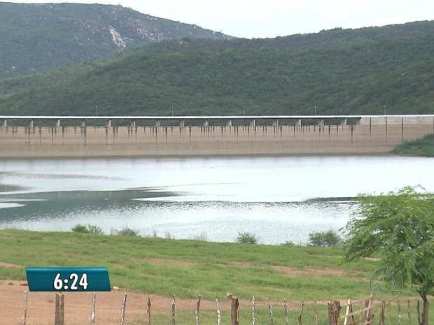 Barragem de Acauã, no Agreste da Paraíba (Foto: Reprodução/ TV Cabo Branco)