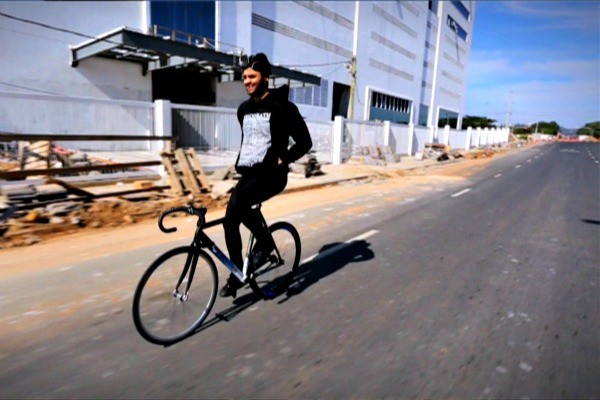 Lucas da Fesno fala de bicicletas no Patrola (Foto: Reprodução)