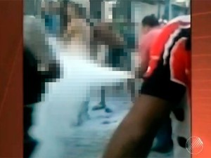 Idoso é queimado em Feira de Santana (Foto: Reprodução/TV Subaé)