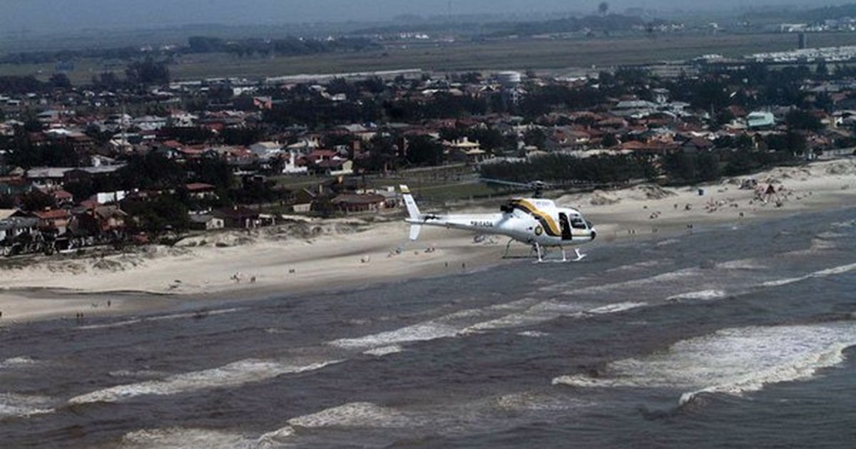 G1 Seguem buscas por jovem que sumiu no mar de Capão da Canoa RS