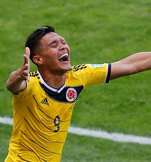 River Plate dificulta, mas Teo Gutiérrez promete 