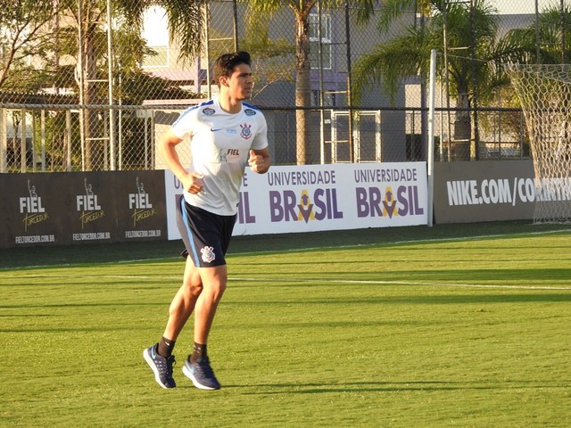 Balbuena acelera recuperação e tenta reforçar Corinthians contra o São Paulo