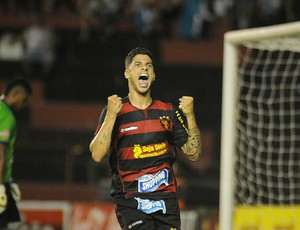 Cicinho Sport (Foto: Aldo Carneiro / Pernambuco Press)