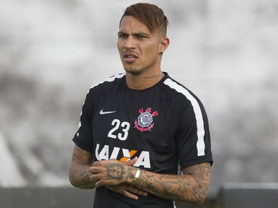 Corinthians marca nova conversa com Guerrero após retorno da Colômbia
