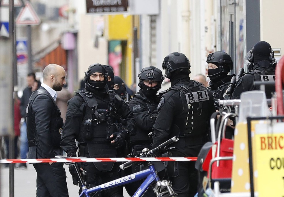 Polícia está investigando as circunstâncias do ataque (Foto: PATRICK KOVARIK/AFP)