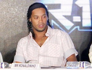 Ronaldinho evento Índia filme (Foto: Reprodução)