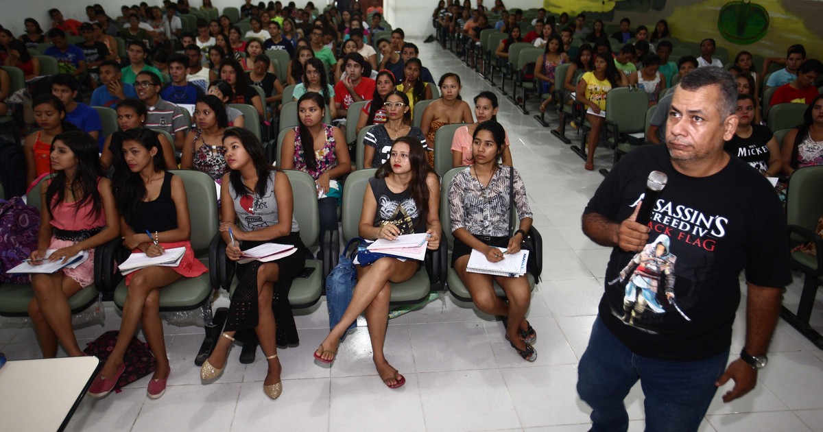 Estudantes de Breves recebem aulas gratuitas para o Enem 2016 - Globo.com