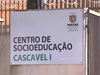 Em condições precárias, ala feminina do Cense 1 de Cascavel (PR) é fechada (Foto: Reprodução / RPC TV)