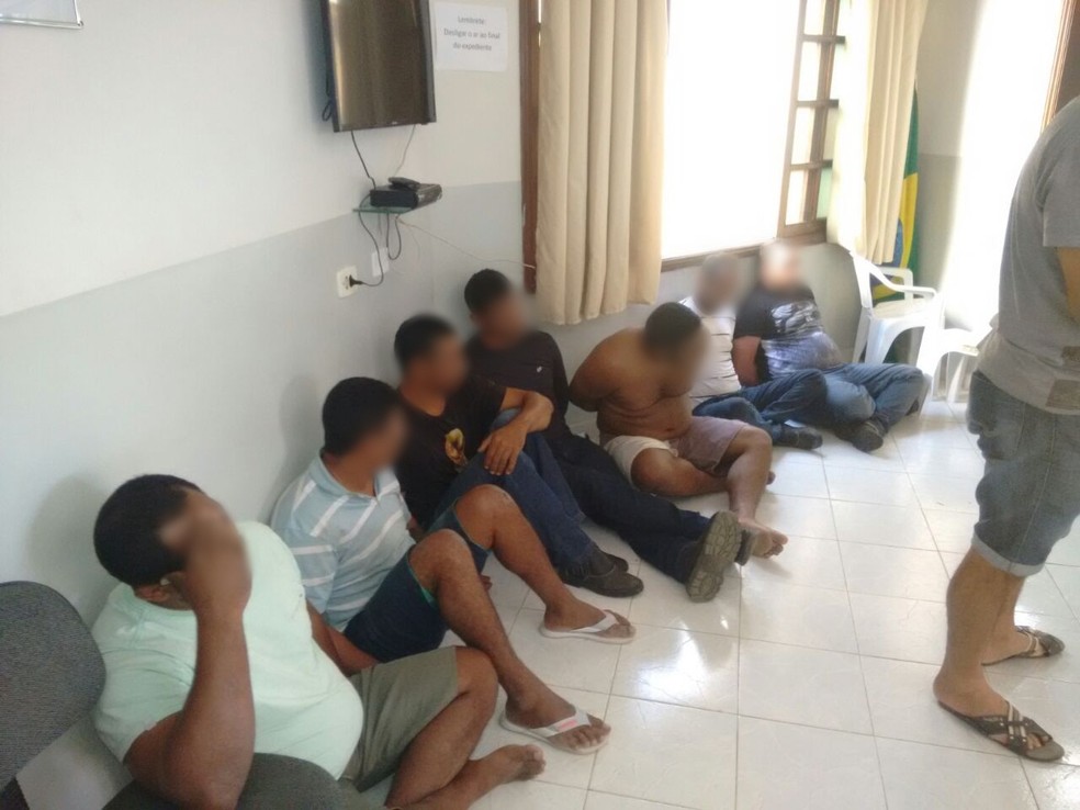 Sete pessoas foram presas nas cidades de Monteiro e Sumé, no Cariri paraibano, suspeitos de explodir banco no PE (Foto: Elisângela Marinho/Arquivo Pessoal)
