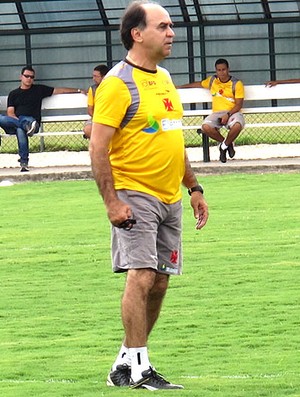 Marcelo Oliveira no treino do Vasco (Foto: André Casado / Globoesporte.com)