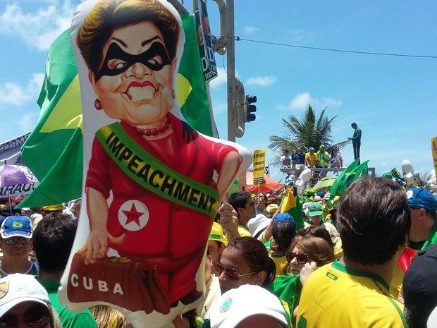 Protesto contra Dilma no Recife (Foto: Bruno Marinho)
