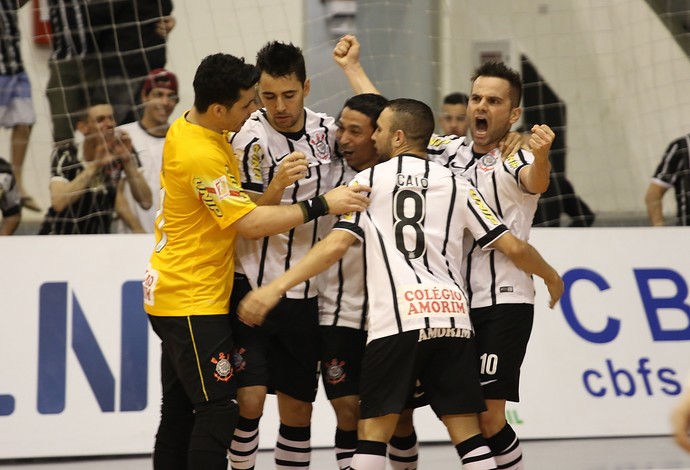 Corinthians Umuarama Liga Nacional de Futsal (Foto: Ronaldo Oliveira/Divulgação)