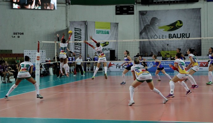 Vôlei Bauru x Pinheiros (Foto: Marina Beppu / Vôlei Bauru)