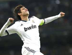 Kaka comemora gol do Real Madrid contra o Ajax (Foto: Agência Reuters)