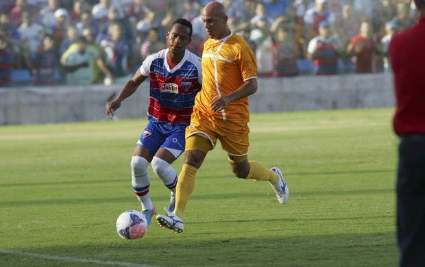 Fortaleza e Brasiliense fizeram jogo disputado no PV (Foto: Bruno Gomes/Agência Diário)