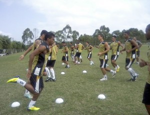 Botafogo-PB treina em Caruaru (Foto: Divulgação/BFC)