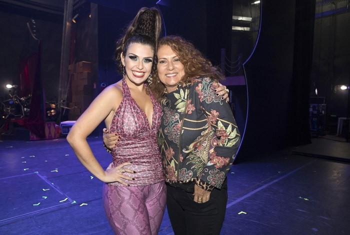 A atriz também interpreta na peça Mary Matoso, personagem que foi de Patrycia Travassos na TV (Foto: Reprodução) A atriz também interpreta na peça Mary Matoso, personagem que foi de Patrycia Travassos na TV (Foto: Reprodução)