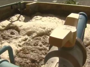 Tratamento de resíduos químicos da produção (Foto: Reprodução EPTV)