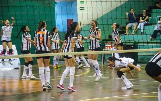 Santos vôlei feminino sub-19 (Foto: Marcelo Camargo / Divulgação)