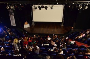 Teatro Municipal vai receber mostra de filmes (Foto: Divulgação / Curta Cabo Frio) Teatro Municipal vai receber mostra de filmes (Foto: Divulgação / Curta Cabo Frio)