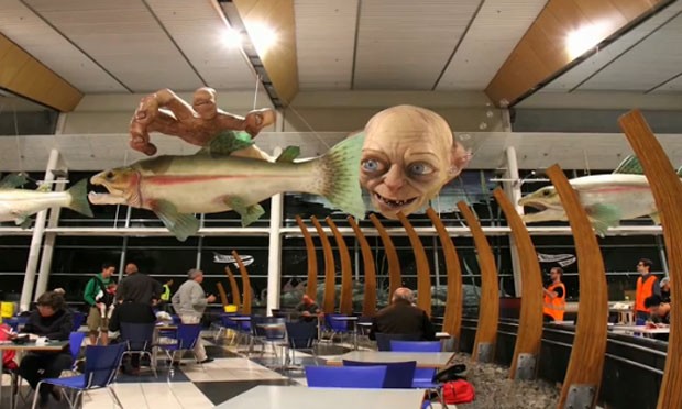 Escultura gigante de Gollum foi instalada no Aeroporto de Wellington. (Foto: Reprodução)