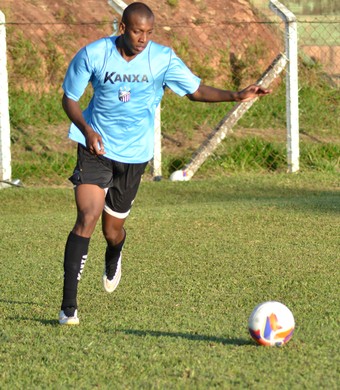 Lateral Moisés sonha com volta ao Corinthians após Série B pelo Braga