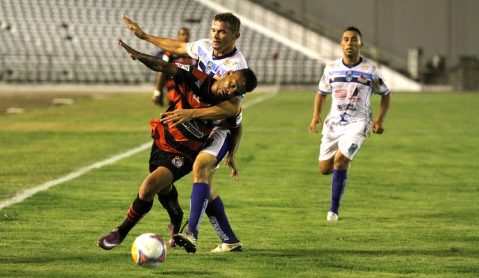 Campinense contra o CSP pelo Campeonato Paraibano (Foto: Gilvan Jerônimo/Jornal da Paraíba) Campinense contra o CSP pelo Campeonato Paraibano (Foto: Gilvan Jerônimo/Jornal da Paraíba)