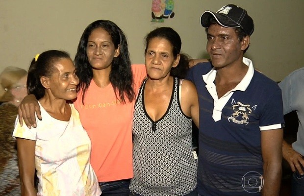 Justiça concede aposentadorias a 27 portadores de doença rara, em Goiás (Foto: Reprodução/Jornal Nacional)