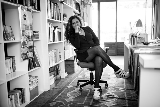 A cineasta fala sobre o machismo no cinema: (Foto: Divulgação) A cineasta fala sobre o machismo no cinema: (Foto: Divulgação)