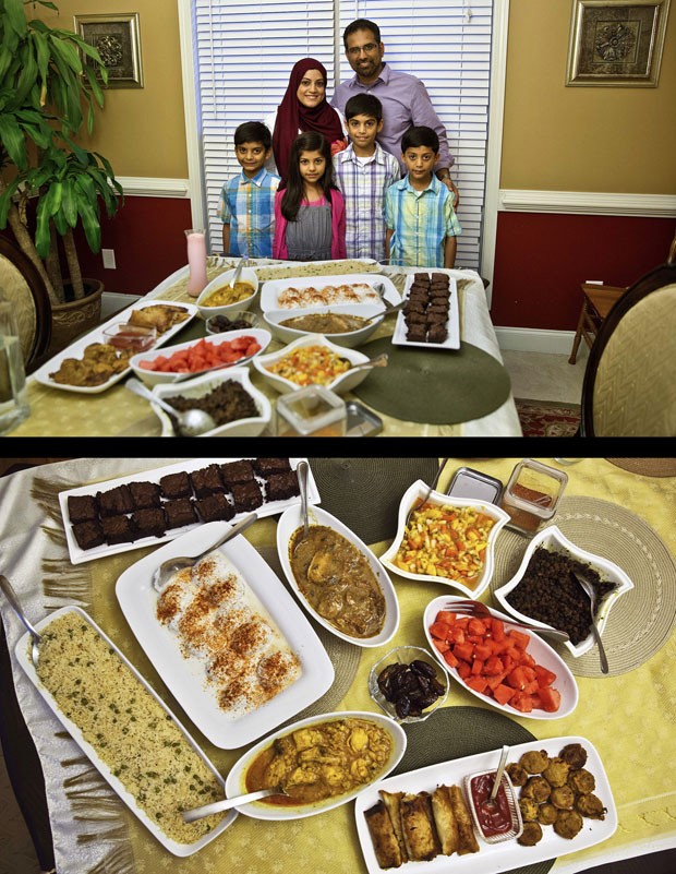 Iftar é celebrado em família na cidade de Tucker, Geórgia (EUA) (Foto: David Goldman/AP)