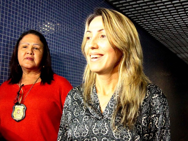 Cláudia Cavalcanti, mãe da garota Júlia que foi levada pelo pai e encontrada no Amapá (Foto: Marlon Costa/Pernambuco Press)