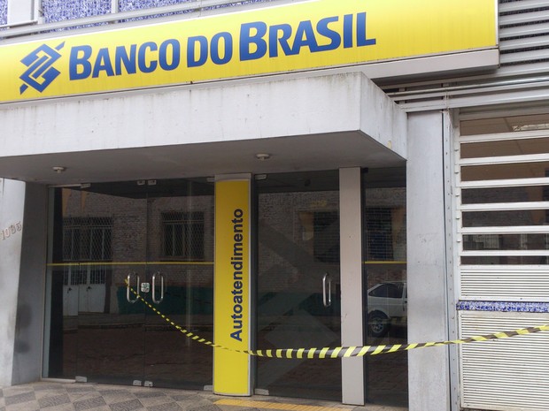 G1 Caixa Eletrônico é Arrombado De Banco Em São Sepé No Centro Do Rs Notícias Em Rio Grande 1559