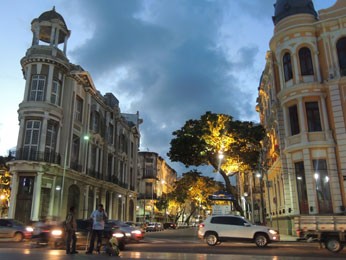 Avenida Rio Branco fechada para veículos motorizados (Foto: Luna Markman/ G1)