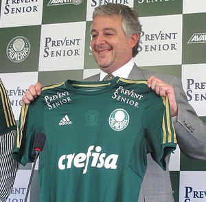 Nobre adota cautela sobre time e finanças do Verdão e não faz projeção